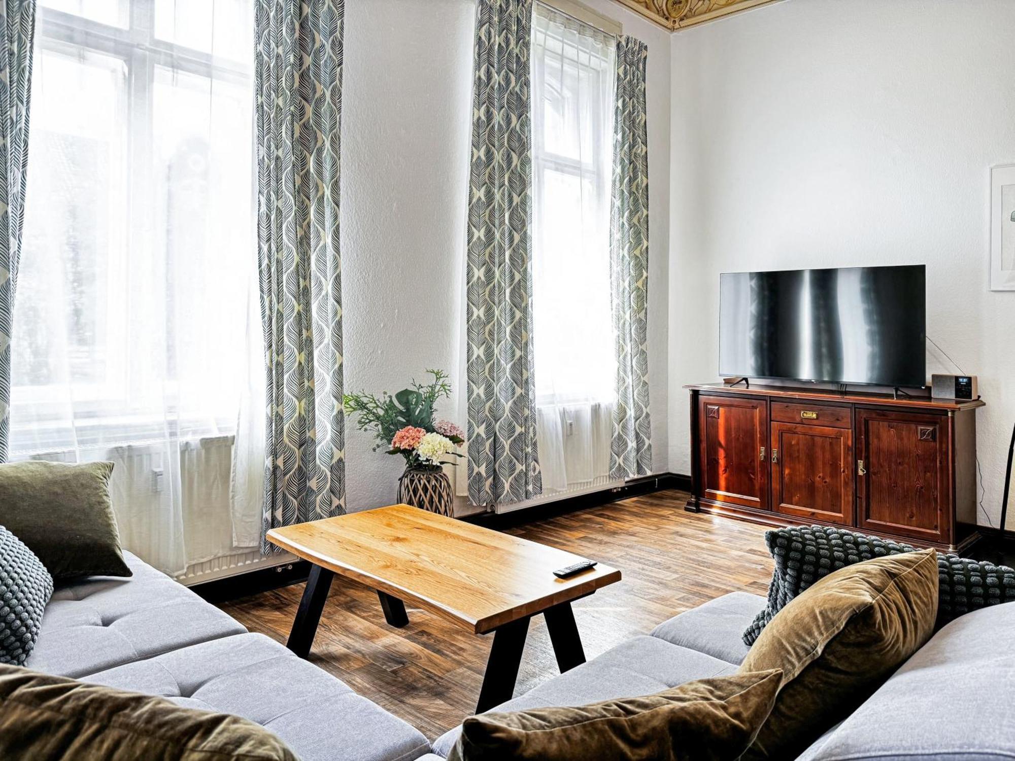 Ferienwohnung Villa Nieske - Jugendstil Denkmal, Free Wlan & Parken, Self Check-In, Smart-Tv Herzberg  외부 사진